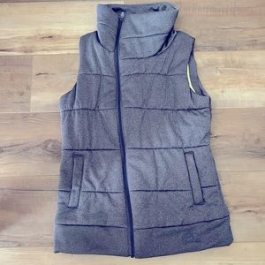 North Face Puffy Vest Size: S